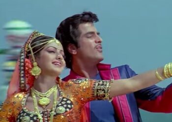 42 साल पुराना सुपरहिट गाना, जितेंद्र ने श्रीदेवी संग डांस कर मचा दिया था तहलका, सुनते ही आप भी लगेंगे थिरकने