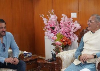 सलमान खान ने ‘बैटल ऑफ गलवान’ की शूटिंग से लिया ब्रेक, उपराज्यपाल कविंदर गुप्ता से की मुलाकात, देखिए तस्वीरें