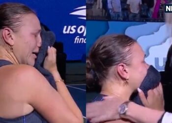 Amanda Anisimova breaks down tears: फफक-फफक कर रो पड़ी अमांडा…फाइनल में लगातार दूसरी बार दिल तोड़ने वाली, कोने में तौलिए से ढक लिया चेहरा