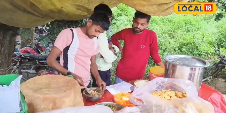 फूड चटोरो की फेवरेट फर्रुखाबाद की ये क्रिस्पी आलू पापड़ी, जानें सीक्रेट रेसिपी…जो कई नहीं बताएगा – Uttar Pradesh News