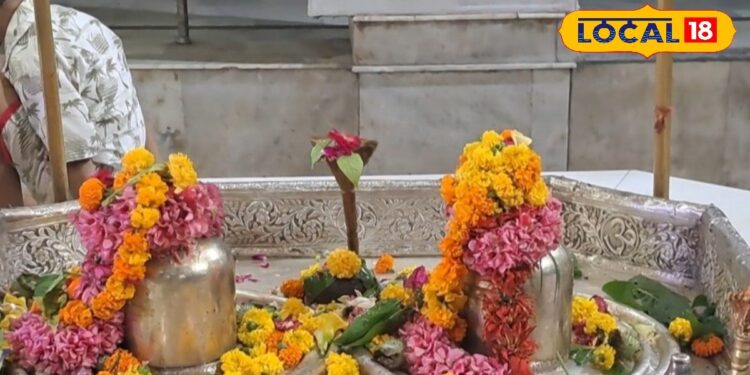 कैलाश पर्वत से भोलेनाथ के उठा लाए थे परशुराम…आगरा में यहां बनाया मंदिर, दो शिवलिंगों वाला पहला ज्योतिर्लिंग