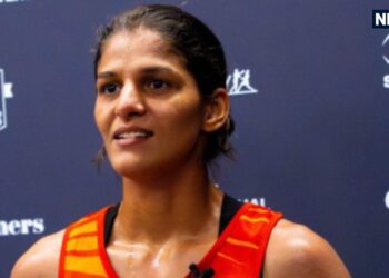 Jaismine Lamboria one wins away from Gold Medal: जैस्मीन लाम्बोरिया वर्ल्ड चैंपियन बनने से एक जीत दूर… मीनाक्षी का मेडल भी हुआ पक्का, पुरुष बॉक्सर लिवरपूल से लौटे खाली हाथ