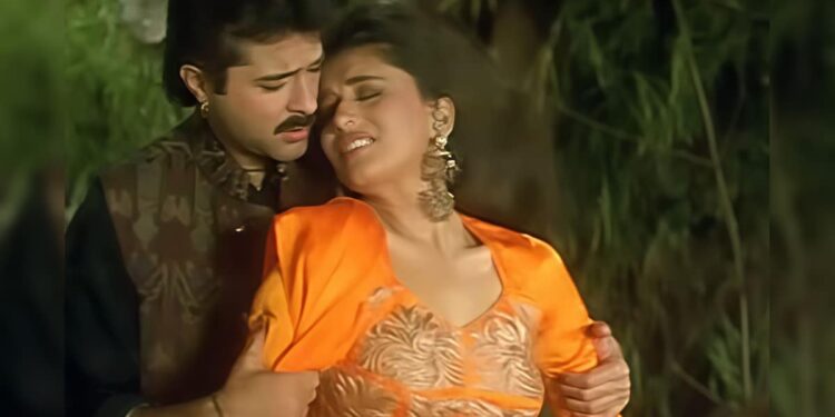 माधुरी दीक्षित का वो गाना, जिसके हर एक शब्द से टपक रही वासना, सिर्फ 2 सितारों के साथ हुआ था शूट
