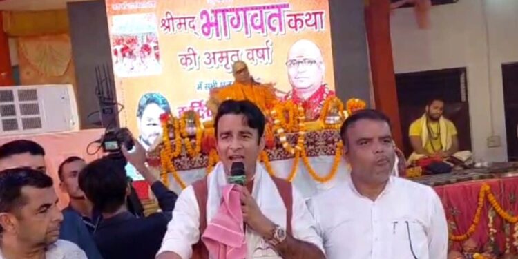 ‘कांग्रेस और सपा की दोस्ती ‘सांप और नेवले’ जैसी, अखिलेश थे मुगल शासन के अंतिम शासक’, सहारनपुर में संगीत सोम ने यूं कसा तंज