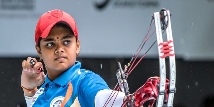 Jyothi Surekha Vennam vs Deepika Kumari: दीपिका कुमारी की गद्दी हिला रहीं ज्योति सुरेखा वेन्नम, कौन हैं भारत की अगली आर्चरी क्वीन?