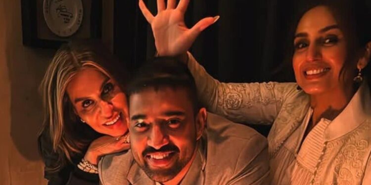 हुमा कुरैशी-रचित सिंह सगाई की खबरें, बयान का टोरंटो प्रीमियर