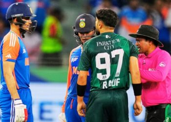 एशिया कपमें पहली बार फाइनल में आमने सामने भारत-पाकिस्तान, कौन मारेगा बाजी?