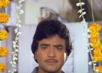 मजबूर पिता की गरीबी का अहसास कराने वाला गाना, फूट-फूटकर रोए थे जितेंद्र, बेटी के लिए हाथ जोड़ता रह गया था बाप