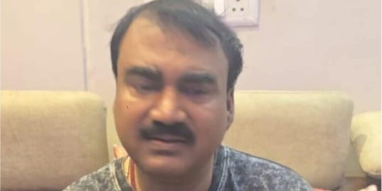 मुंबई में करूंगा बम धमाके…धमकी देने वाला नोएडा से गिरफ्तार, खुद को बताता है ज्योतिष, पुलिस खंगाल रही कुंडली – mumbai bomb threat noida police arreted accused ashwani native of bihar pakistan terrorist 400 kilogram rdx