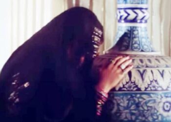 मोहब्बत के बिखरने का दर्द बयां करने वाला गाना, टूटे दिल के आशिकों का बना मरहम, सिंगर की खूबसूरती बनी थी मिसाल