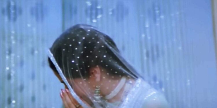 राज कपूर की बहन, जिनकी खूबसूरती फरिश्तों का भी डगगमगा दे ईमान, ऋषि कपूर संग डेब्यू करते-करते हुई दरकिनार