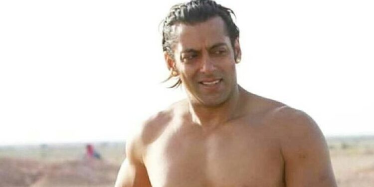 सलमान खान और पोनी वर्मा का वायरल शर्टलेस वीडियो, जानें सच्चाई.