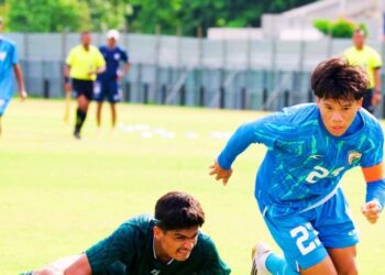 Ind and Pak Players Handshakes: SAFF चैंपियनशिप में भारत और पाकिस्तान के U-17 फुटबॉल खिलाड़ियों ने मिलाया हाथ