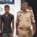सोनभद्र. भरहरी में चोर चोरी में मस्त था, उधर ग्रामीणों पुलिस को बुला लिया