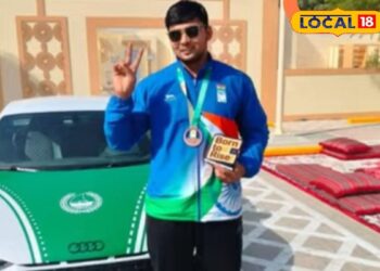 आंखों की रोशनी खोने के बावजूद नहीं हारी हिम्मत, एशियन यूथ पैरा गेम्स में जीते मेडल, जानें कौन हैं प्रवीण शर्मा