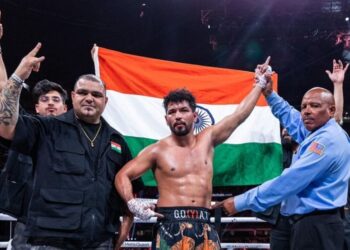 Indian Boxer Neeraj Goyat: नीरज ने अमेरिकी बॉक्सर को रिंग में धोया फिर मैच के बाद में दिखाई औकात