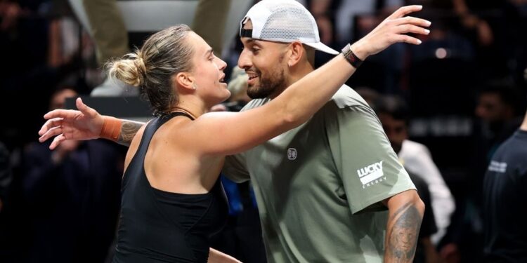 Battle Of The Sexes: निक किर्गियोस ने “बैटल ऑफ द सेक्सेस” में महिला विश्व नंबर एक खिलाड़ी आर्यना सबालेंका को हराया