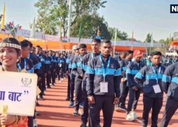 Bastar Olympics 2025: 8 टीमें, 3 दिन, बस्तर ओलंपिक में बंदूकें छोड़ खेल के मैदान में उतरेंगे नक्सली