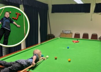 youngest snooker record holder: ये बच्चा बड़े-बड़ों का बाप… 2 साल और 302 दिन की उम्र में स्नूकर का बनाया वर्ल्ड रिकॉर्ड