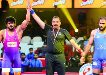 Pro Wrestling League 2026: दिल्ली दंगल वॉरियर्स ने टाइगर्स ऑफ मुंबई दंगल्स को 6–3 से हराकर सेमीफाइनल की उम्मीदें बरकरार रखीं