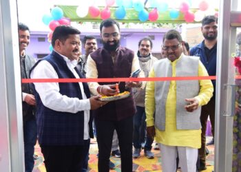 बीजपुर. निशांत हौंडा शो रूम का फीता काटकर हुआ भव्य शुभारम्भ