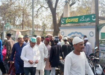 दुद्धी. रोजा रमजान की पहली जुम्में की नमाज हुई अदा