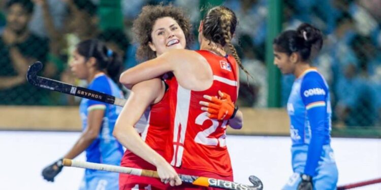 FIH महिला वर्ल्ड कप क्वालिफायर फाइनल में भारत की करारी हार, इंग्लैंड ने छीना गोल्ड मेडल
