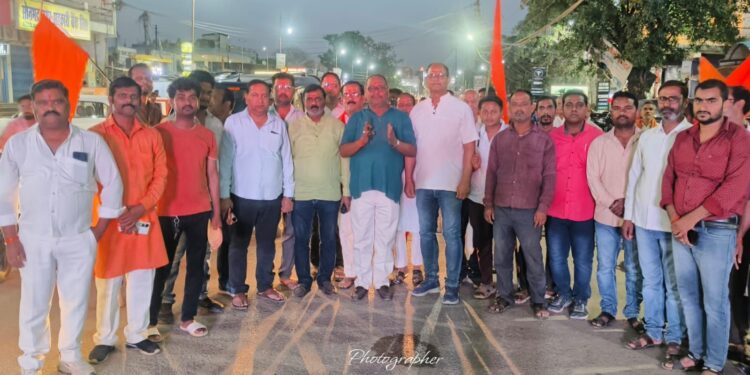 सोनभद्र. नगर में रामनवमी के पूर्व संध्या पर भव्य आमंत्रण यात्रा निकाली गई