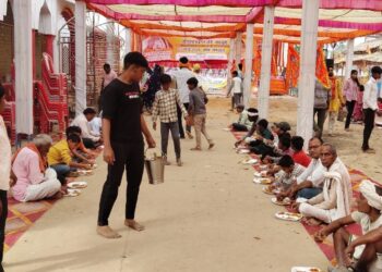 सलखन. मां चुड़ीहर मंदिर में विशाल भण्डारा का आयोजन