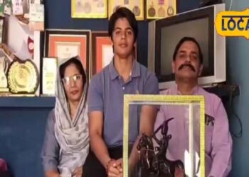 मेहनत, लगन और जज्बे की अनोखी कहानी, बागपत की बेटी ने गोल्ड मेडल की लगा दी झड़ी, CM योगी ने किया सम्मानित