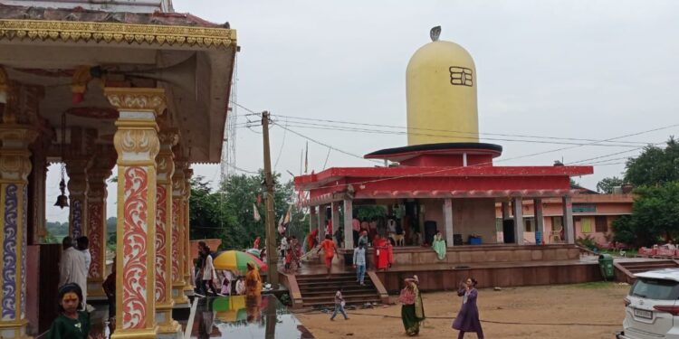 बीजपुर. अजीरेश्वर धाम मंदिर के अध्यक्ष ने नदी पर बन रहे बांध को लेकर सभी का जताया आभार