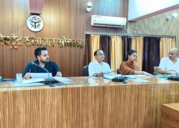 सोनभद्र. हर घर तक शुद्ध पेयजल पहुंचाना प्राथमिकता, लापरवाही पर सख्त कार्रवाई: जिलाधिकारी