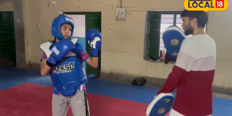 Alwar Morvi Singh Indian Muay Thai Team | वर्ल्ड स्कूल गेम्स | अलवर की मोरवी सिंह का भारतीय टीम में चयन