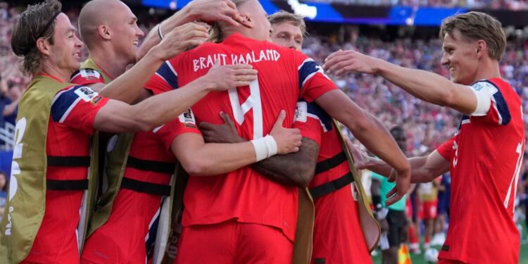 Iraq vs Norway, FIFA World Cup: नॉर्वे ने इराक को 4-1 से रौंद डाला, हालांड ने मारे दो बेहतरीन गोल