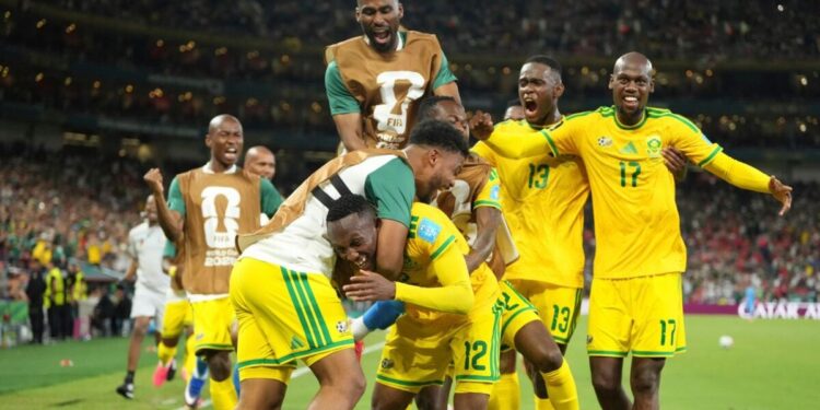 FIFA World Cup: दक्षिण अफ्रीका ने रचा इतिहास, पहली बार फीफा वर्ल्ड कप नॉक आउट में बनाई जगह