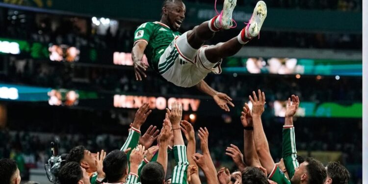 FIFA World Cup, Mexico beat Ecuador: मेक्सिको के 40 साल का इंतजार खत्म, इक्वाडोर को हराकर प्री-क्वार्टर फाइनल में