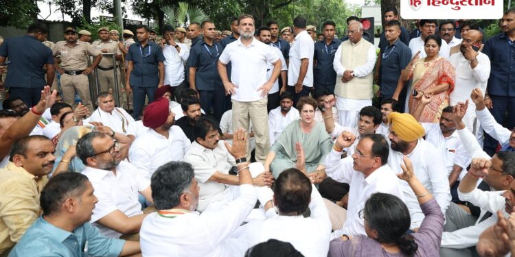 पुलिस को फिर सरप्राइज; कल संसद तक मार्च, आज PM आवास पर कांग्रेसी; राहुल-प्रियंका भी कूदे, National Hindi News