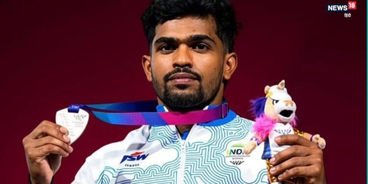 कॉमनवेल्थ गेम्स में भारत को मिला चौथा पदक, राजा मुथुपंडी ने वेटलिफ्टिंग में जीता सिल्वर