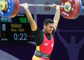 Commonwealth Games 2026: अजय बाबू ने वेटलिफ्टिंग में दिलाया छठा पदक, 79 किग्रा कैटेगरी में जीता सिल्वर, भारत की झोली में 10वां मेडल