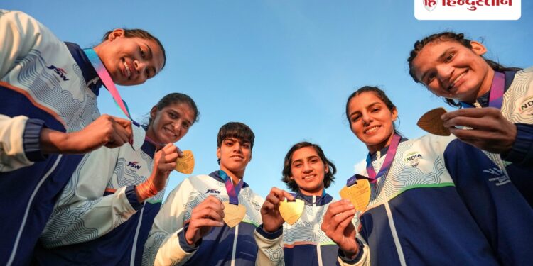 CWG 2026: मुक्केबाजों ने की ‘गोल्ड’ की बरसात, एक दिन में जीते 16 मेडल; भारत ने टॉप-4 में बनाई जगह, Sports Hindi News
