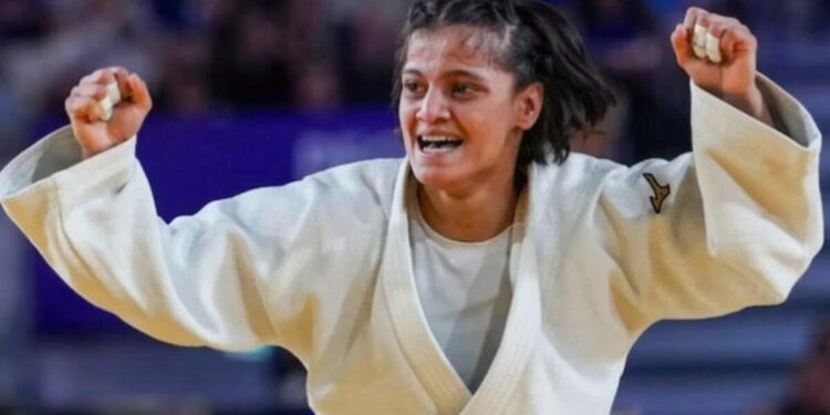 अस्मिता डे ने किया कमाल, कॉमनवेल्थ गेम्स में गोल्ड मेडल जीतने वाली भारत की पहली जूडोका बनीं