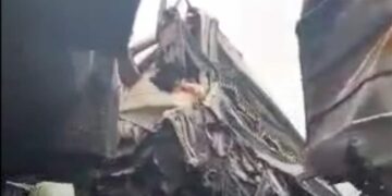 सिंगरौली के मोरवा में दो कोयला ट्रकों की आमने-सामने भिड़ंत, चालक-परिचालक समेत 4 गंभीर घायल, मध्य प्रदेश वीडियो न्यूज