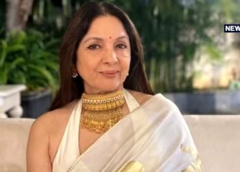 ‘मुझे स्टेज तक लेकर गए’, नीना गुप्ता ने किसे बताया अपना ‘गॉडफादर’? कहा- वह फैमिली की तरह करते हैं ट्रीट