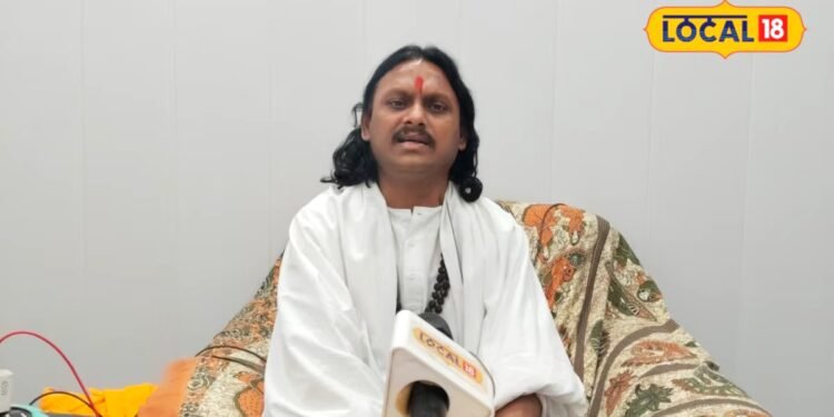 Vrishabh Rashifal : लव लाइफ में भूचाल, वाहन चालने में बरतें सावधानी…वृषभ राशि के लिए आज फूंक-फूंककर कदम रखने का दिन