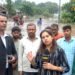 रामपुर ग्राउंड रिपोर्ट: न सड़क बची न बिजली, कोसी के पानी में घिरे भईयानगला गांव में चारपाई बनी एंबुलेंस, दावों की खुली पोल
