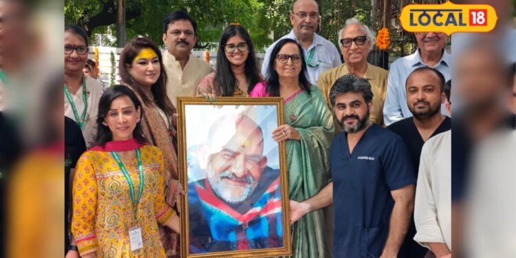 Hanuman Ansh Movie: स्टीव जॉब्स को खोजते-खोजते नीम करौली बाबा तक पहुंचीं प्रोड्यूसर अनुप्रिया, 2 करोड़ के बजट वाली हनुमान अंश कैसे बनी हिट?