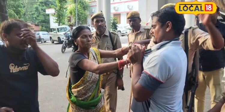 बहराइचः अंदर चल रही थी डीएम की बैठक, कलेक्ट्रेट परिसर में 15 लाख के चक्कर में हो गया ड्रामा, पुलिस बनी मूकदर्शक, जानें पूरा मामला