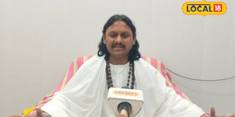 Vrishabh Rashifal: वृषभ राशि वालों के लिए पैसा और प्यार दोनों खास, लेकिन बिजनेस में आज न लें बड़ा फैसला
