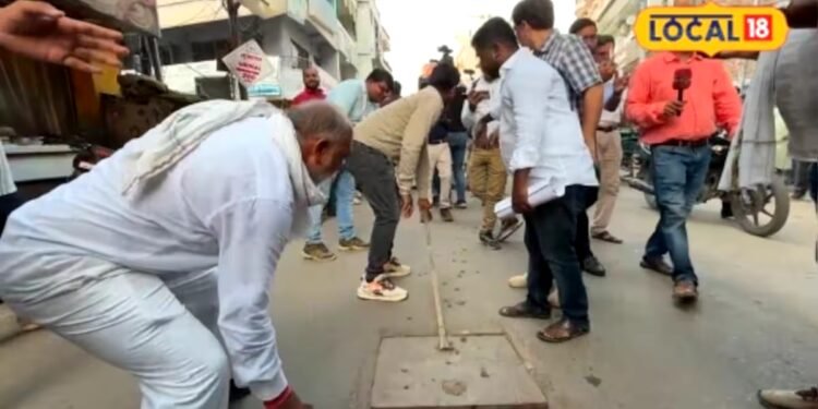 ग्राउंड रिपोर्ट: वाराणसी सीवर में बालू की 12 बोरियां किसने डालीं? 12 दिन बीते पर पुलिस के हाथ अब तक खाली, CCTV जांच भी बेअसर