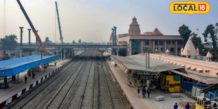 Ayodhya News : अयोध्या से जगन्नाथ पुरी के बीच दौड़ेगी ट्रेन, संतों की मांग पर क्या बोला रेलवे?